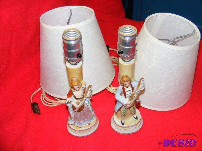 lot 207 image: Vintage Pair of Lamps, Made in Japa...