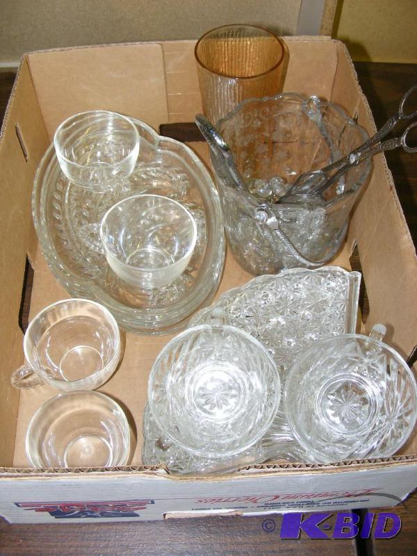 lot 232 image: Glass Ice Pail, two 4 pc snack serv...