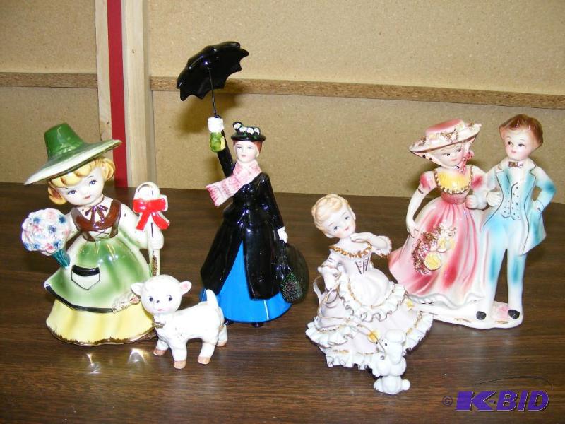 lot 249 image: Variety Lot of 4 Figurines, include...