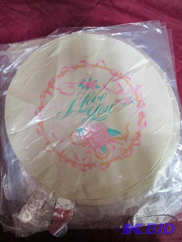 lot 197 image: Lot of 50 pastel color mylar balloo...