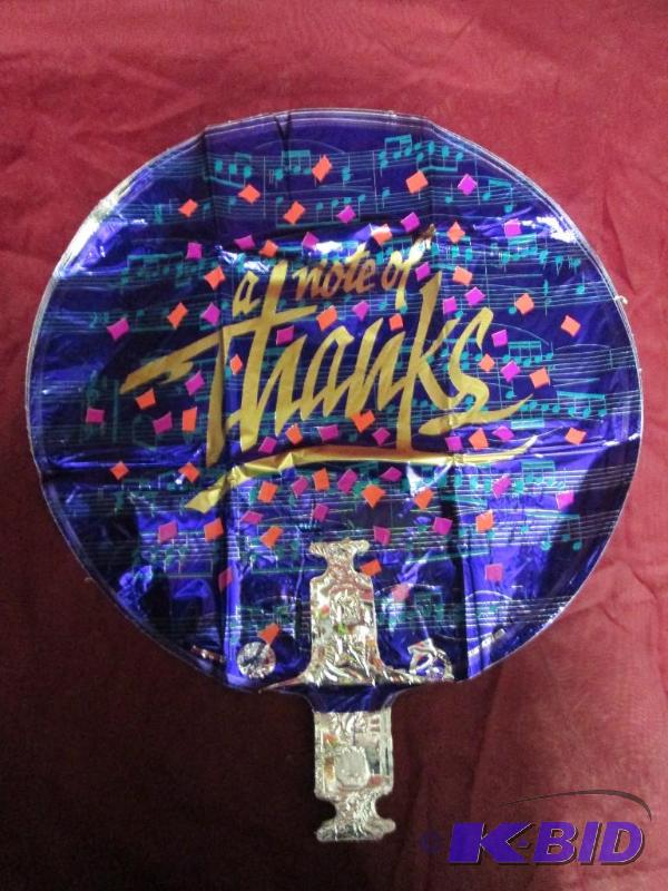lot 226 image: Lot of approximately 200 mylar ball...