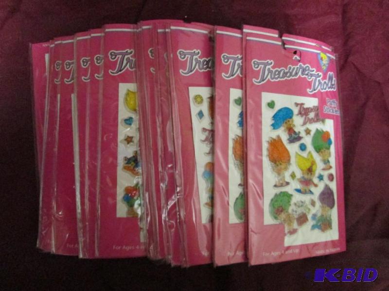 lot 312 image: Lot of 36 packages of Treasure Trol...