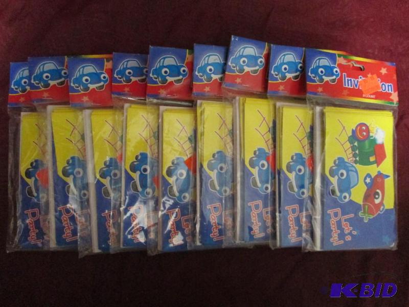 lot 325 image: Lot of 10 packages of childrens pa...