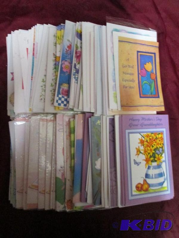 lot 359 image: Lot of approximately 150 assorted m...