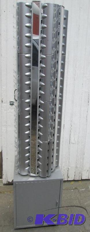 lot 408 image: Sun glasses spinner with storage co...