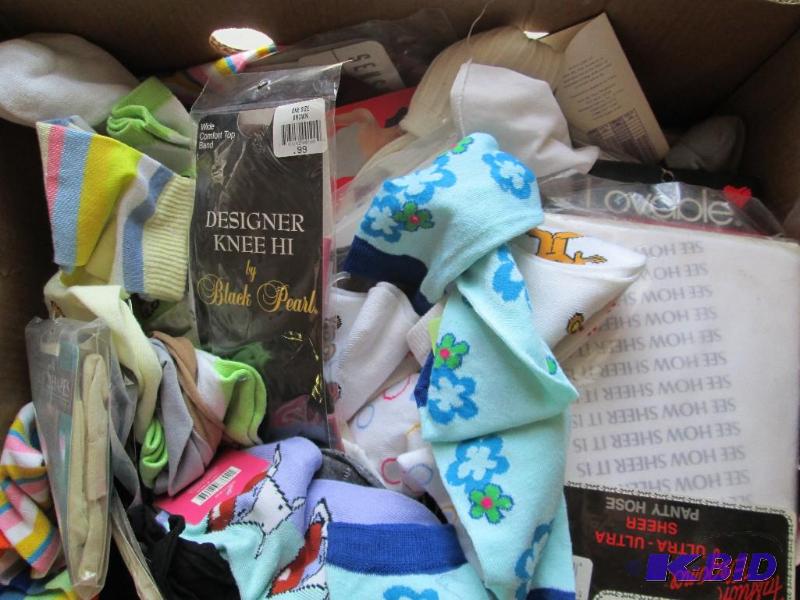 lot 43 image: Large lot of ladies and girls stock...