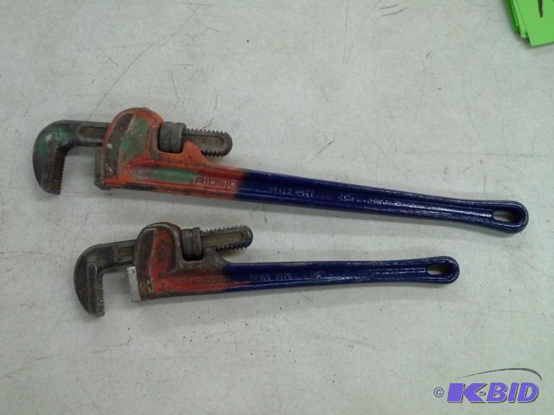 2 Rigid Pipe Wrenches