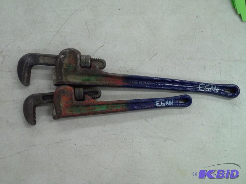2 Rigid Pipe Wrenches