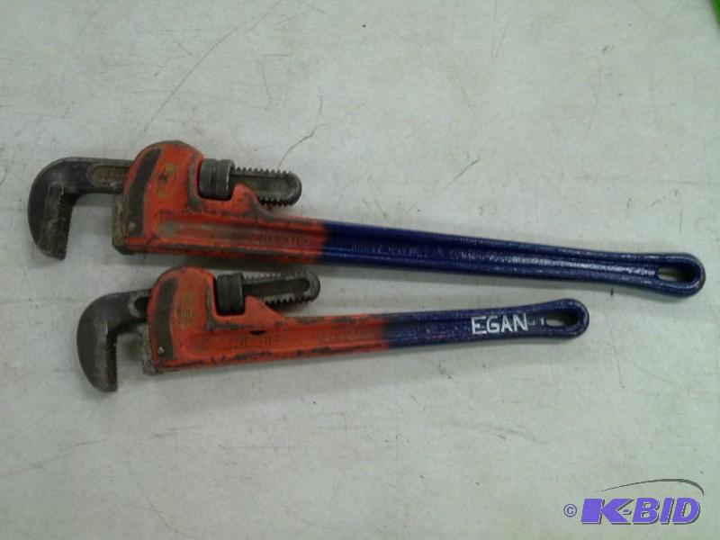 2 Rigid Pipe Wrenches