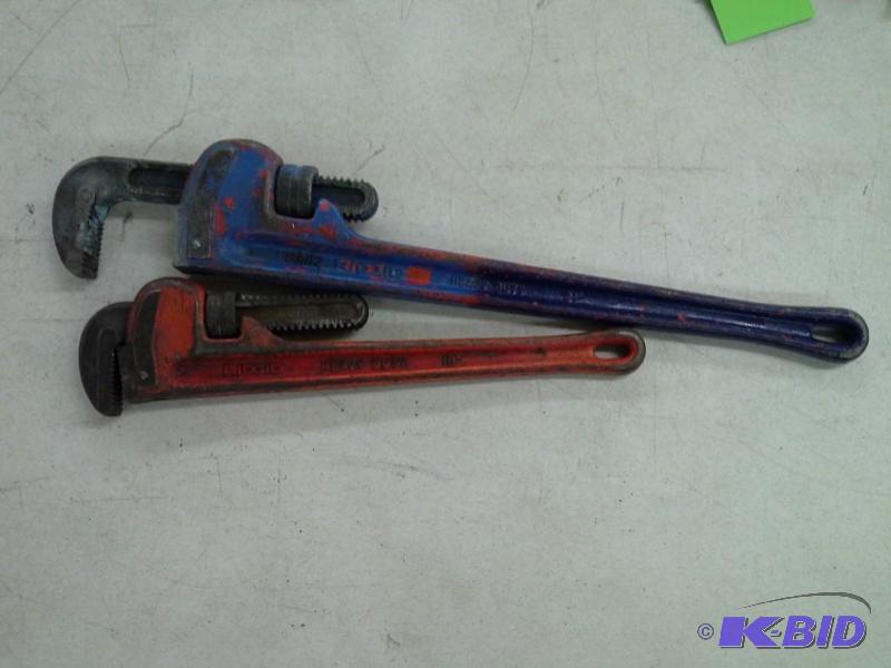 2 Rigid Pipe Wrenches