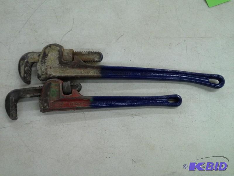 2 Rigid Pipe Wrenches