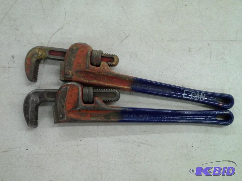 2 Rigid Pipe Wrenches