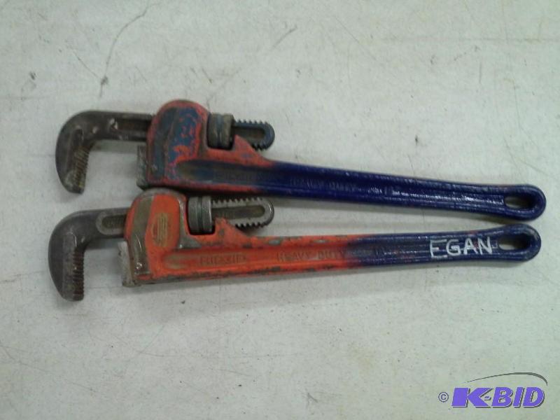 2 Rigid Pipe Wrenches
