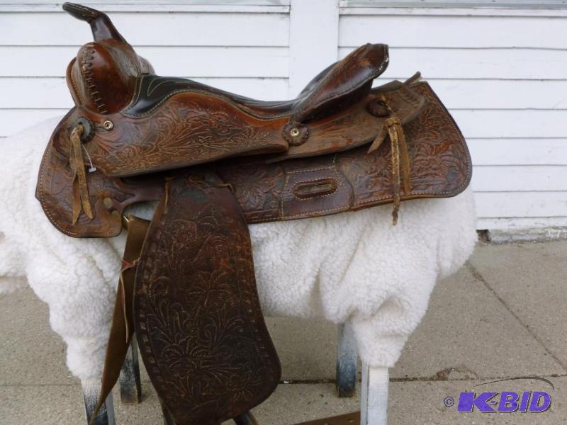 Large hand tooled leather horse sad...