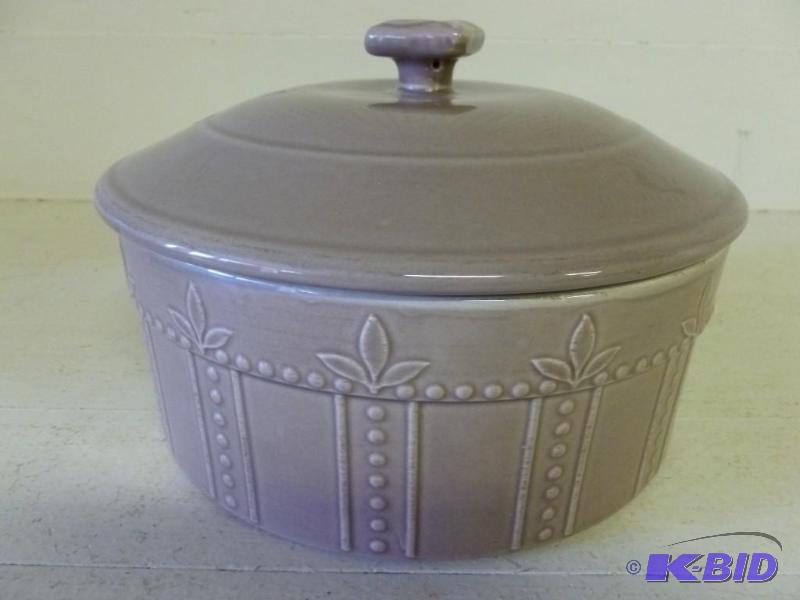 Large Signature Housewares covered ...