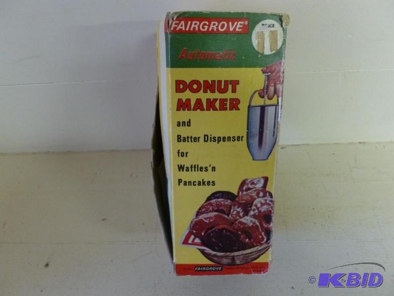 Vintage Fairgrove automatic donut m...