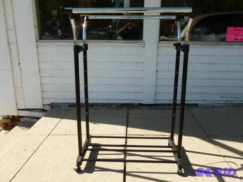 Large adjustable double clothes rac...