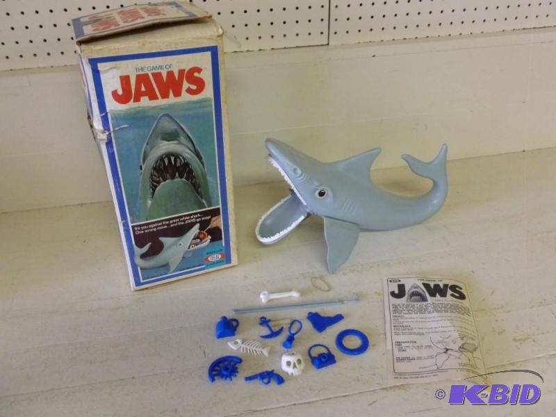 Vintage 1975 Ideal The Game Of Jaws...