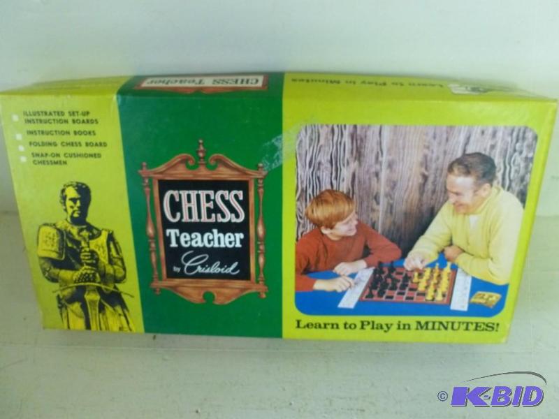 Vintage Crislois Plastics Chess Tea...
