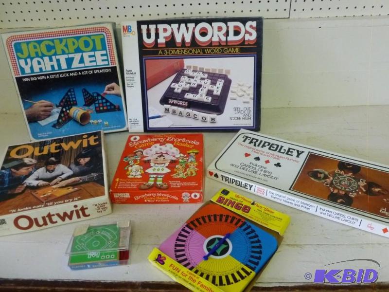 Large lot of seven games including ...