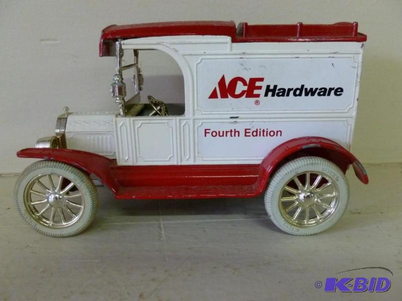 Ertl - Ace Hardware limited edition...