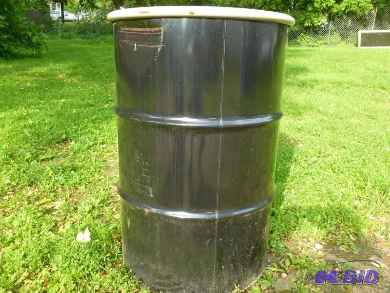 Large 55 gallon steel drum with lid...
