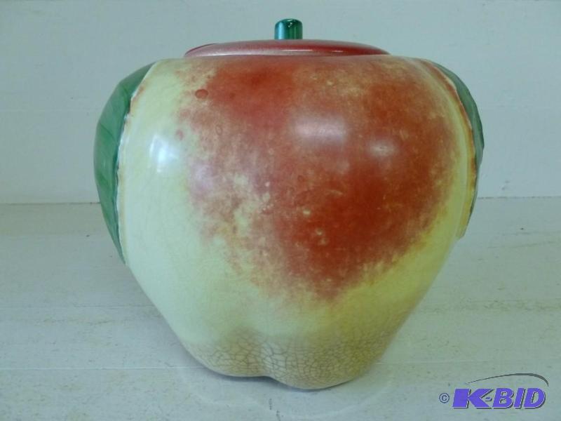 Vintage Hull porcelain apple cookie...