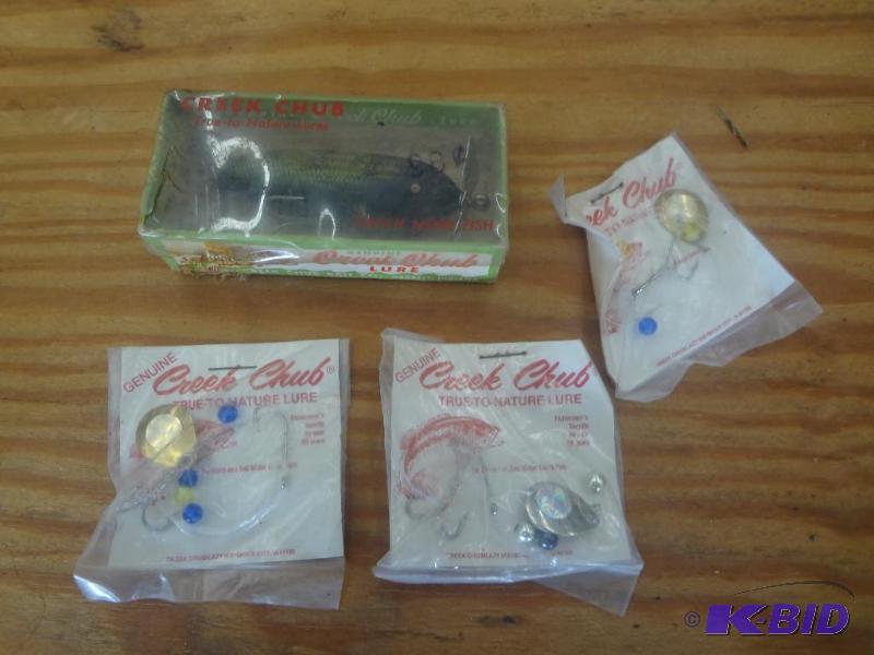 lot 108 image: Lot Of Vintage Creek Chub Lures...