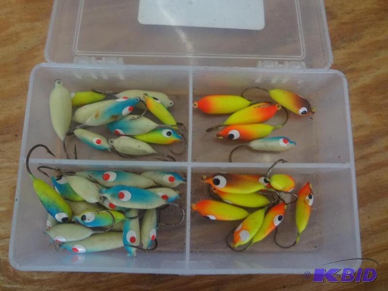 lot 137 image: Box Full Of Various Floater Jigs...