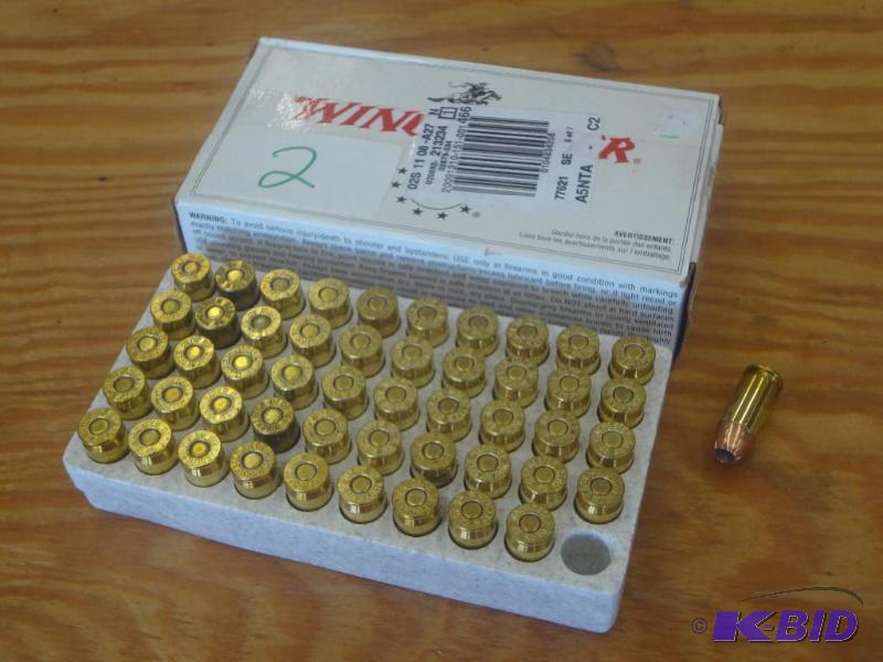 lot 2 image: (50) Rounds Winchester 45-Auto 230g...