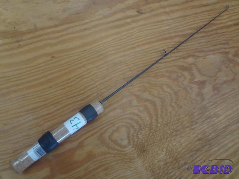lot 43 image: Unused Pflueger Microspin Ice Rod...