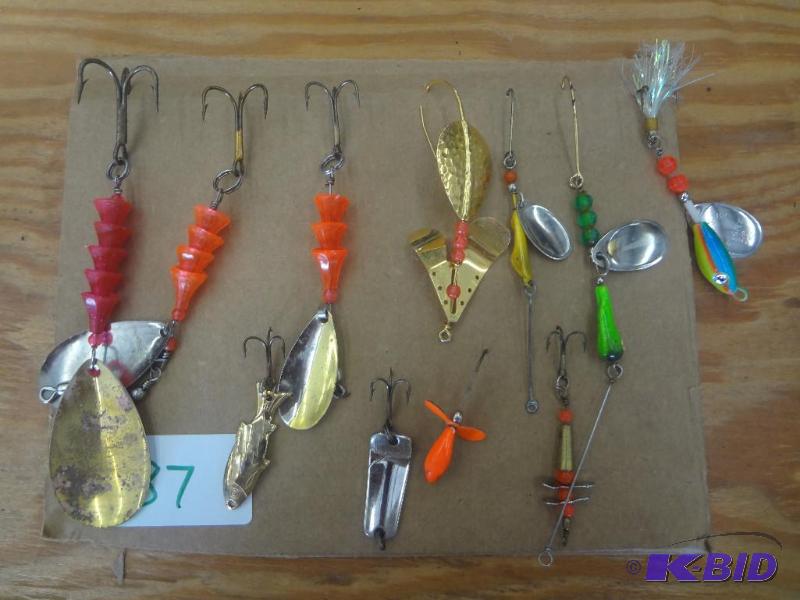 lot 87 image: (11) Various Lures...