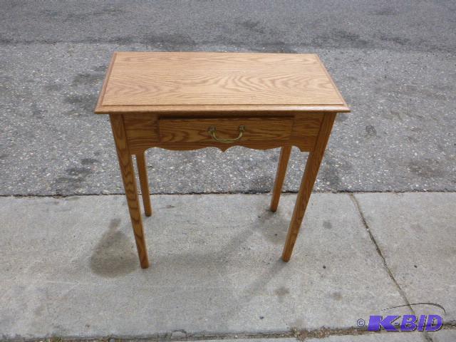 lot 101 image: Hall Table 31" X 26" X 13...