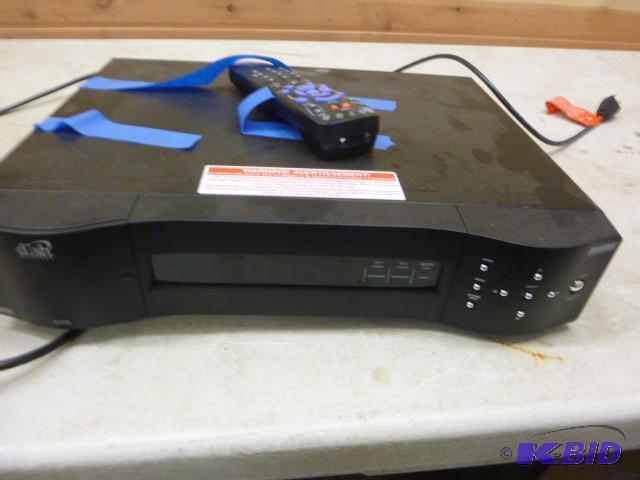 lot 11 image: Dish Network 625 Receiver Comes wit...