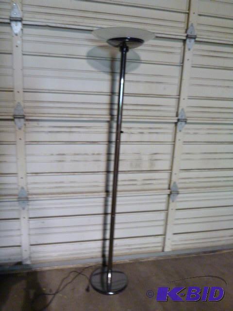 lot 170 image: 71" Floor Lamp...