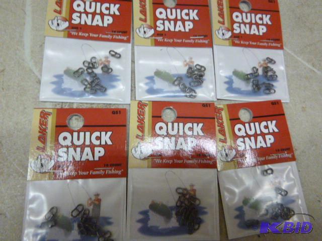 lot 32 image: 6 Packs of Laker Quick Snaps Size 1...