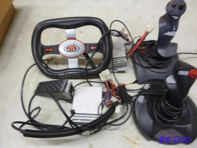 lot 66 image: Miscellaneous Electronic Game Items...