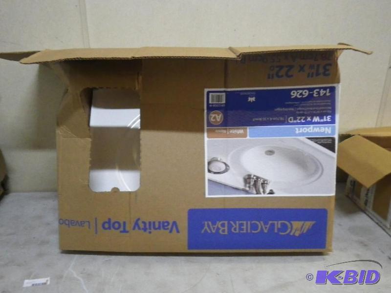 Vanity sink, chipped corner...