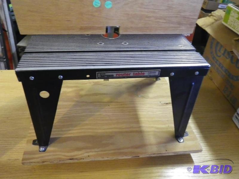 craftsman router table...