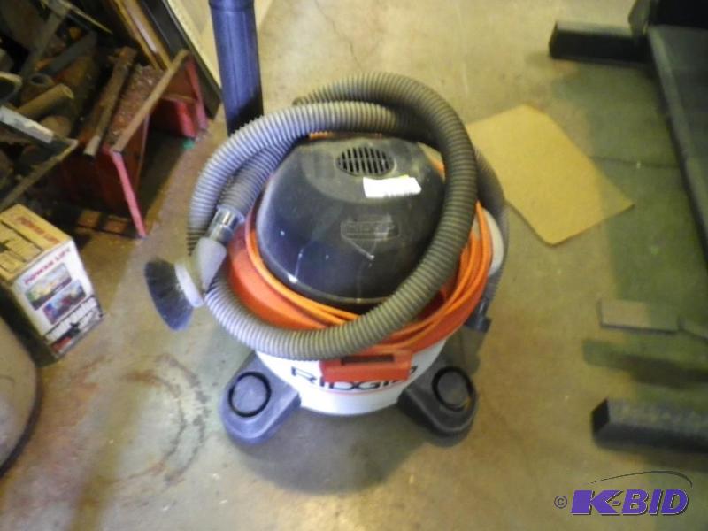 Rigid Shop vac...