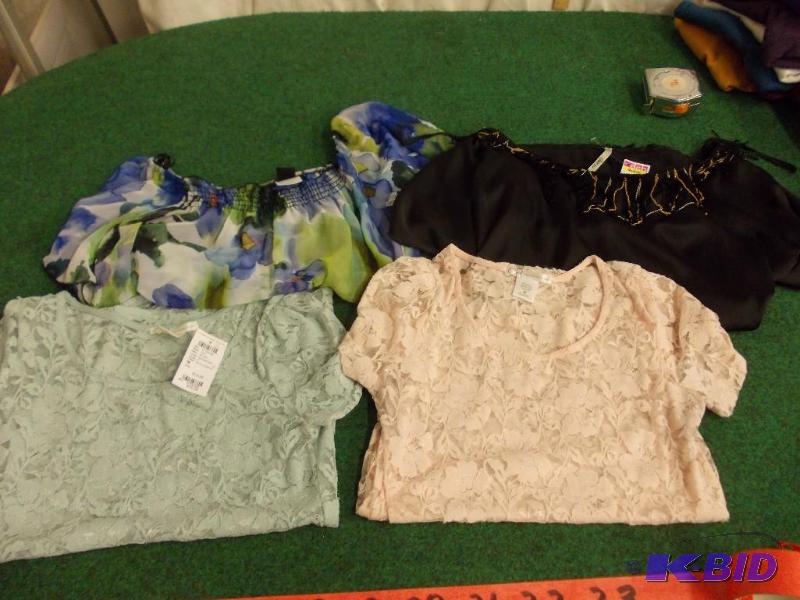 4 Dress Tops Size SM...