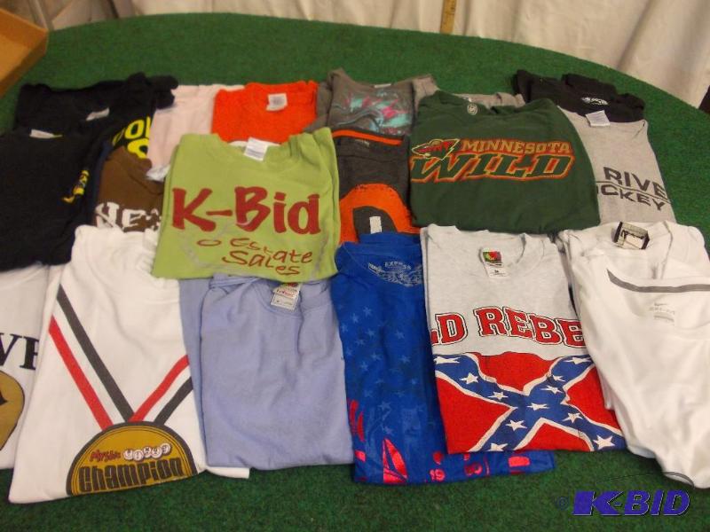 Large Box Lot of Screen Print T-Shi...