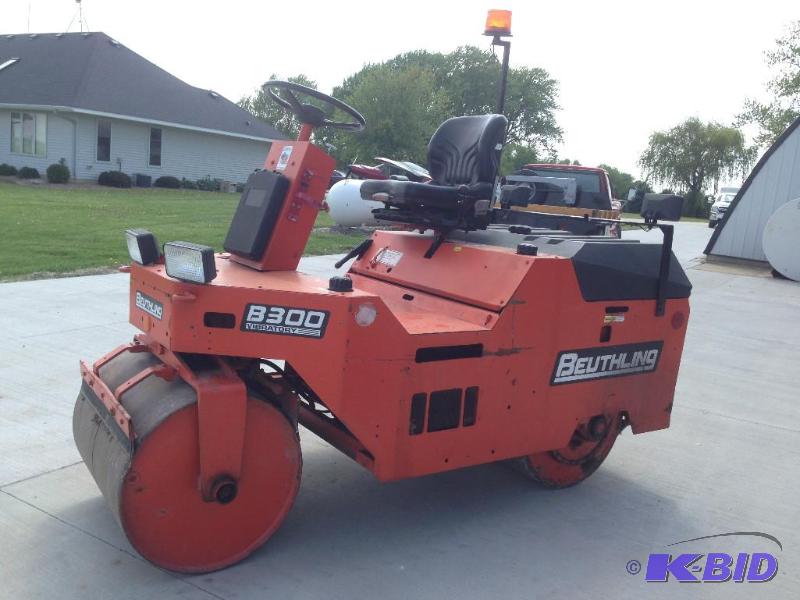 Beuthling B300 Vibratory roller