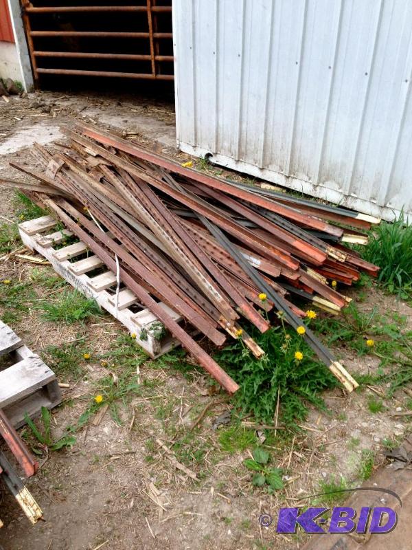 51 Fence Posts