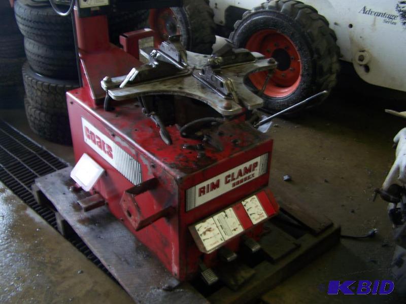 Rim Clamp tire machine