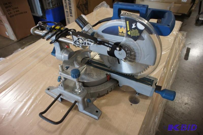 lot 13 image: Wen 10" Sliding Compound Miter...