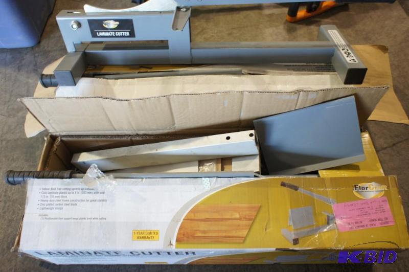 lot 26 image: Florcraft Laminate cutter  Total (...