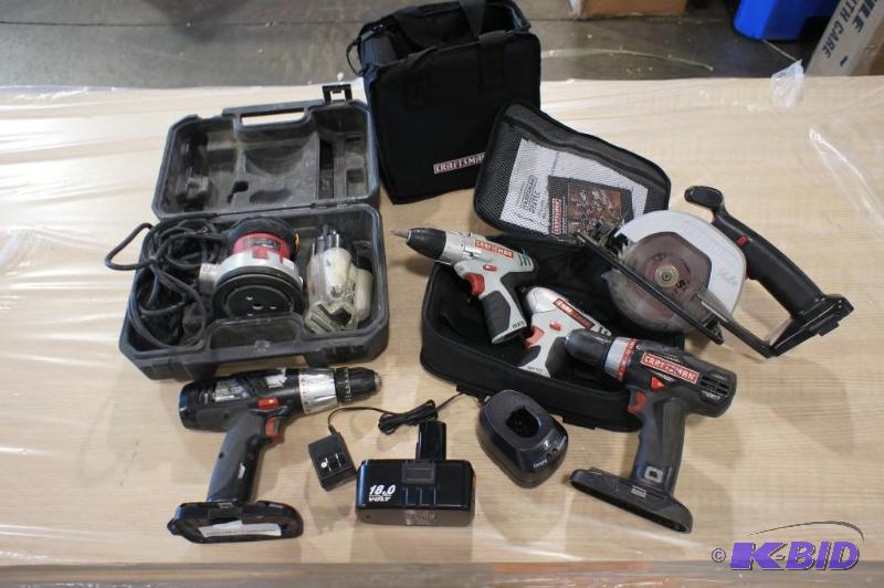 lot 31 image: Craftsman 5" orbital sander  ...