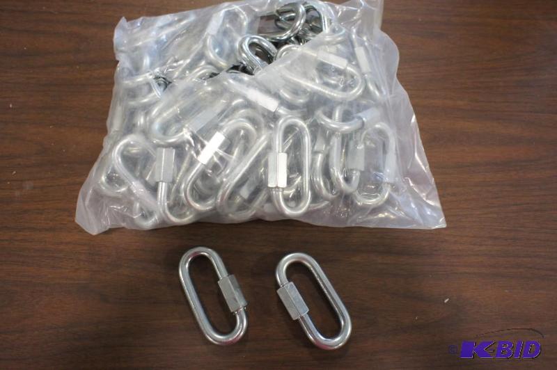 lot 62 image: 12" Quick links  weight limi...