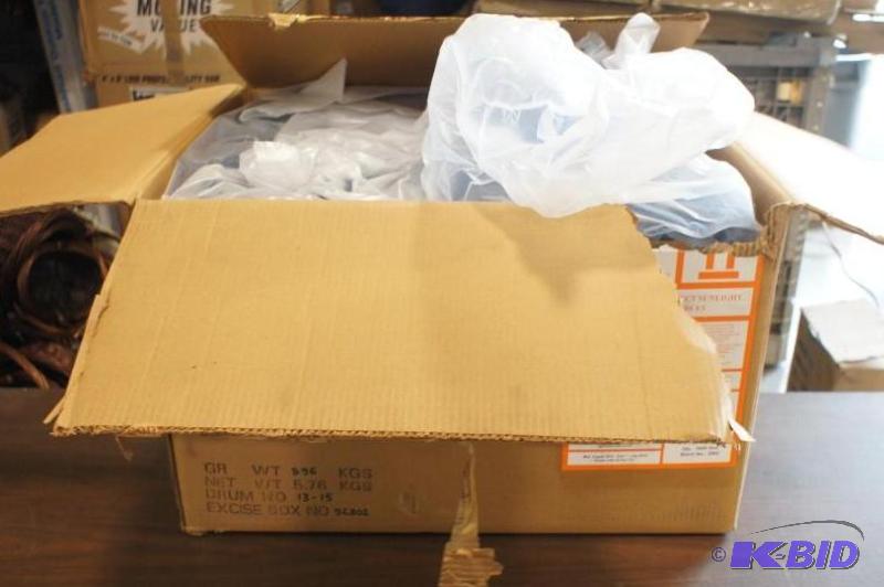 lot 89 image: Box of Hard Gelatin Capsules for ph...